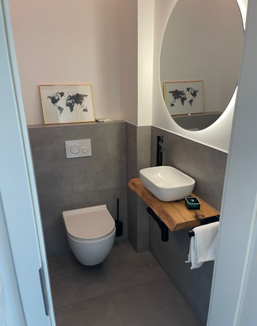 Fliesenlegerarbeiten